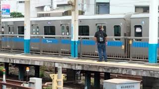 小田急3000形3262F編成藤沢駅発車