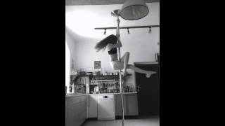 Little Pole dance freestyle