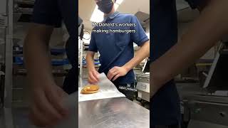 McDonald's workers making hamburgers 😂😂 #fastfood #burger #shorts #tiktok