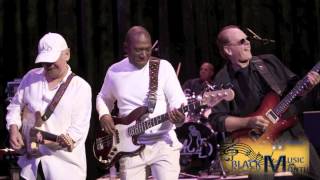 Black Music Month: WVON 1690am salutes the Average White Band