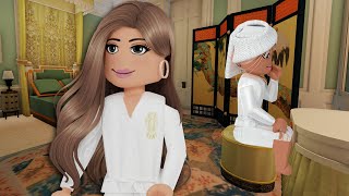 WE WENT TO THE FANCIEST HOTEL ON ROBLOX | 💂‍♂️ The Windsier Hotel