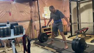 Sumo deadlifts 530LBS for 3 reps