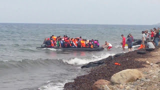 Arrival of Syrian refugees | Aankomst van Syrische vluchtelingen. Eftalou, Lesbos 22 sept 2015