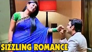 SIZZLING ROMANCE between Ashutosh and Nidhi in Kuch Toh Log Kahenge 18th March 2013