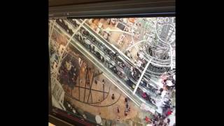 Crazy Escalator Sliding BACKWARDS 旺角朗豪坊商場扶手電梯突然急停向後退