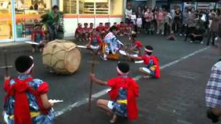 春日神社例大祭鳳凰の舞２０１１