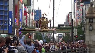 Flying Mikoshi Kanda Festival ～ 神輿の船渡御 神田祭 2015