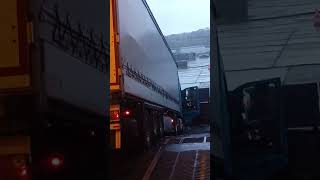 sailor paldiski 26.09.2018r Estonia .O mały włos od tragedii. 😳😳😳😳🚛🚛🚢🚢