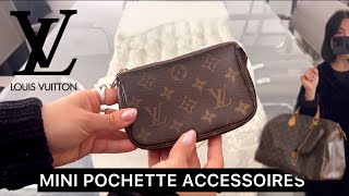 LOUIS VUITTON: Revu Mini pochette accessoires