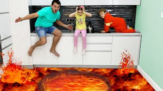 The Floor is Lava - Sofia plays with Dad
