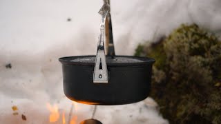 A Finnish Winter Adventure | Karelian Hot Pot Cooked In The Woods | Madog Outdoors | Part 1