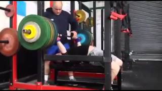 182.5kg / 400lb Slingshot Bench Press