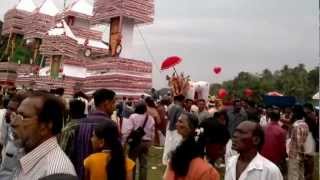 shargakkavu devi temple(vishu 2012)9.mp4