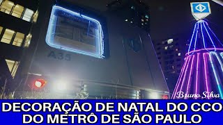 Conferindo a decoração de Natal do CCO do Metrô de São Paulo