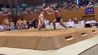 第６７回全国選抜大学・実業団相撲刈谷大会 決勝トーナメント 準決勝 中堅戦 デルゲルバヤル(日体大)VS菅野(中央大)