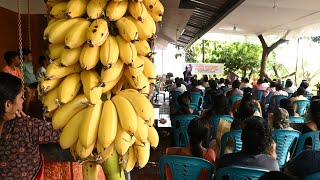 ഇതൊക്കെ ആലക്കോടേ നടക്കൂട്ടോ... ഒരു വിവാഹ വീട്ടിൽ കണ്ടത്. ഇതൊരു തുടക്കം മാത്രം.