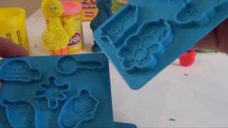 Play-Doh Sesame Street ABC Company Feauring Big Bird & Cookie Monster Play-Doh Playset