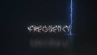 frequency // اجرای آهنگ سمی  سیاسی از امیر تتلو