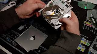 MacBook Pro A1150 Noob Disassembly