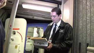 Southwest Airlines: Outstanding Employees Surprised with $10,000!