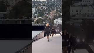 walk like a sigma girl 😈#gigihadid #bellahadid #kendelljenner #haileybieber #yolandahadi  #shorts