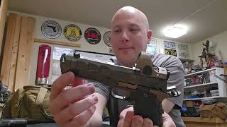 TGV² First Impressions: Sig Sauer P226 Legion SAO \u0026 Watchtower Apache 2011