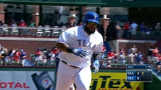 SEA@TEX: Prince hits three-run homer to upper deck