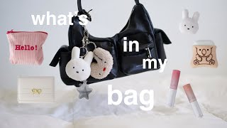 what’s in my bag ☆ everyday essentials, favs & little trinkets