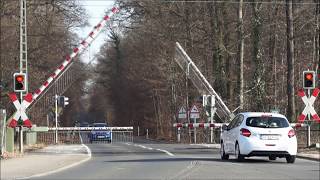 [Halogen-Lichtzeichen] Bahnübergang Erzhausen \