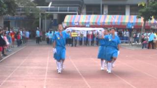 101年→女童軍旗隊進場