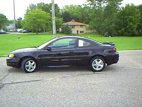 What size tires are on a 1999 Pontiac Grand Am?