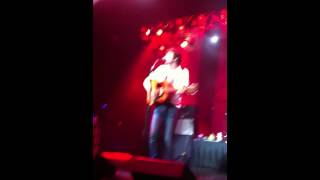 The Kooks - She Moves in Her Own Way (Live @ House of Blues, Boston 5/26/12)