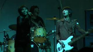 The Brandals - Obsesi Mesin Kota (Live at UPN Veteran, Yogyakarta 15/04/2006)