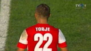 Gabriel Torje Fantastic GOAL - Dinamo Bucuresti - Vorskla 1-1 25-08-2011