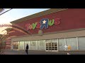 toys r us set to close additional 200 stores nationwide