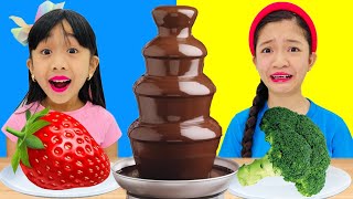 CHOCOLATE FONDUE CHALLENGE | KAYCEE & RACHEL in WONDERLAND FAMILY