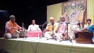 HAVELI SANGEET :( PAKHAWAJ ) KESHAV KUMAWAT, (TABLA ) OM JI, (VOCAL) Pt. CHANDRA PRAKASH TANWAR