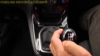 Changing gears - Selecting reverse gear