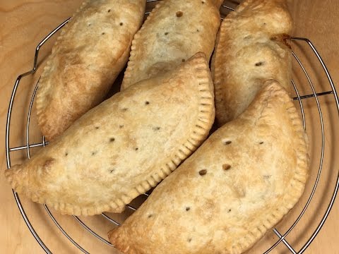HOW TO MAKE MEAT PIE RECIPE - ZAMBIAN HOW TO MAKE MEAT PIE RECIPE - ZAMBIAN
