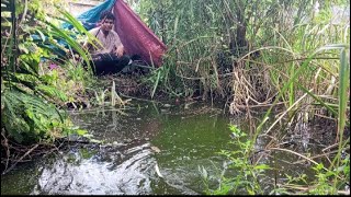 DI TEMPAT INI SAYA BERKEMAH DAN MEMANCING IKANNYA SANGAT BANYAK