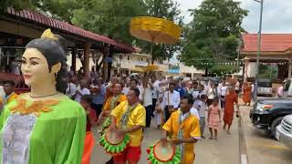 ពិធីដង្ហែកុលបុត្រចំនួន៦៥រូប​ ដេីម្បីបំបួសក្នុងវត្តប្រាសាទនាងខ្មៅ​ 03.10.2020