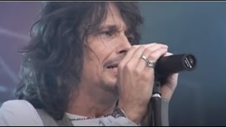 Foreigner - Feels Like The First Time (Official Live Video)
