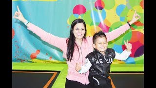 Trampoline Park Fun Playtime with Reyansh and Mama