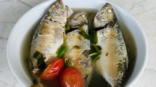 ต้มยำปลาทู กับข้าว เมนูสุขภาพ Mackerel in Spicy Soup (Thai Food) by ครัวหรรษา