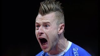 【バレーボール】何なの・・このスピード！イバン・ザイツェフの光速サーブ・・ガチで見えない【驚愕】Ivan Zaytsev Serve