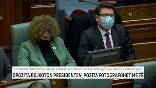 Opozita bojkoton Presidenten, pozita fotografohet me të | T7