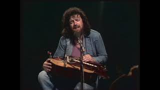 Andy Irvine at the Embankment 1976 - 'As I Roved Out’ (Paddy Tunney)