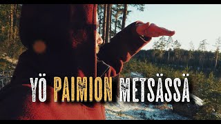 Yksi yö Paimion metsässä kotateltan suojassa