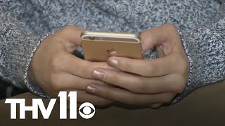 Health experts outline benefits of banning cell phones in classrooms