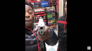CHIRAQ SAVAGES CATCH RICO RECKLEZZ LACKING AT GAS STATION*PULLS OUT A GUN*(RICO RECKLEZZ RESPONDS!)